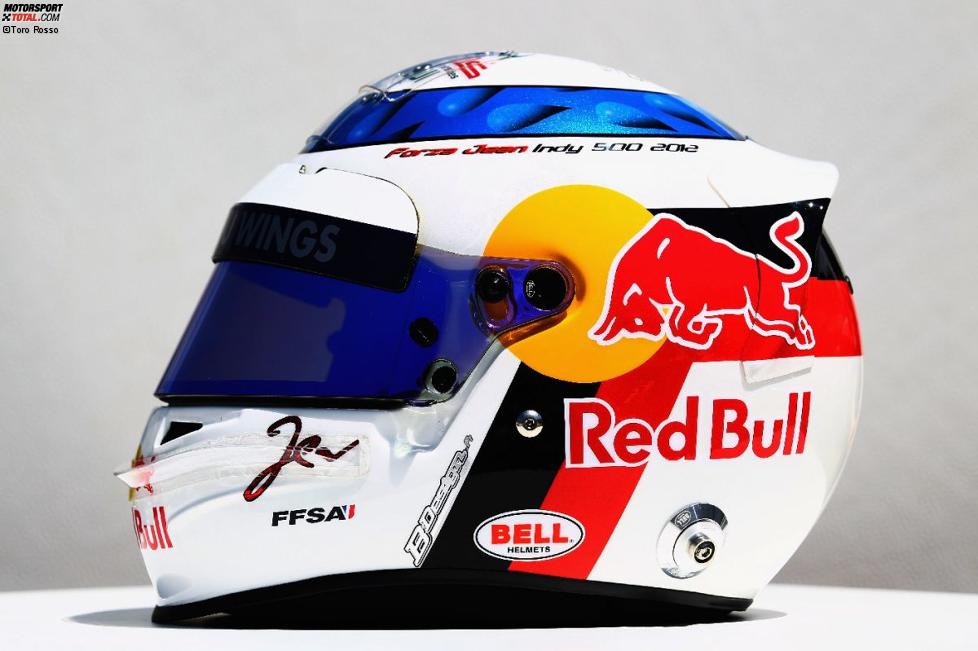 Jean-Eric Vergne (Toro Rosso) mit dem Helm von Jean Alesi 