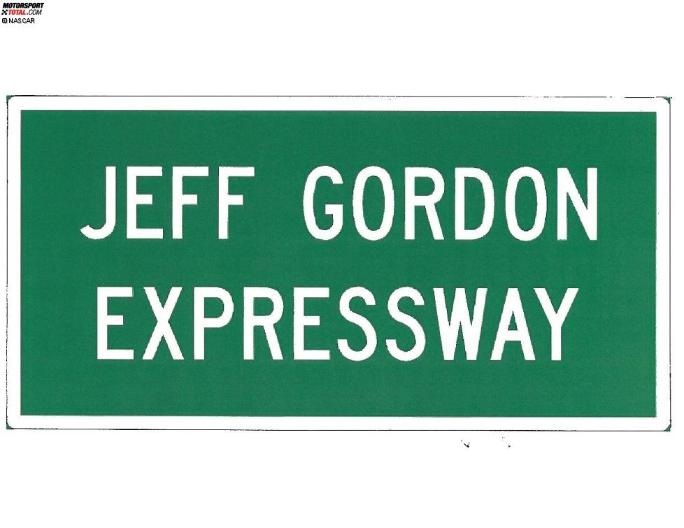 Ein 2,5 Kilometer langes Teilstück des Interstate Highway 85 heißt künftig Jeff Gordon Expressway