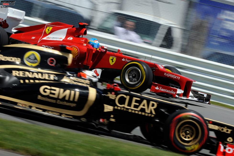 Fernando Alonso (Ferrari) und Kimi R?ikk?nen (Lotus) 