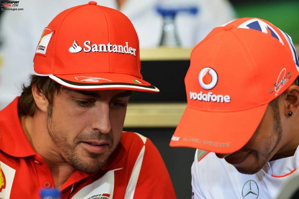 Fernando Alonso (Ferrari) und Lewis Hamilton (McLaren)