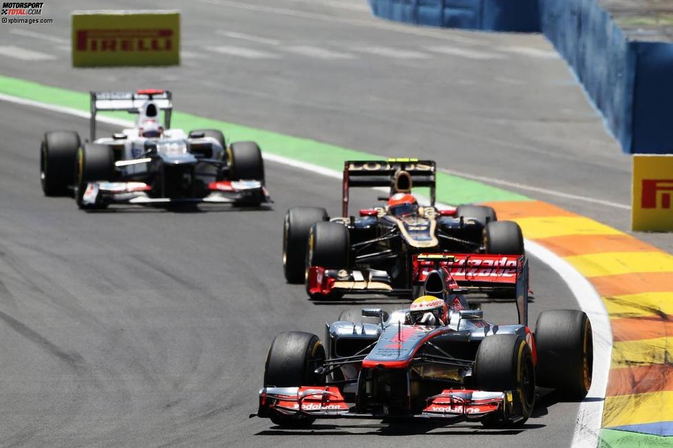 Lewis Hamilton (McLaren), Romain Grosjean (Lotus) und Kamui Kobayashi (Sauber) 