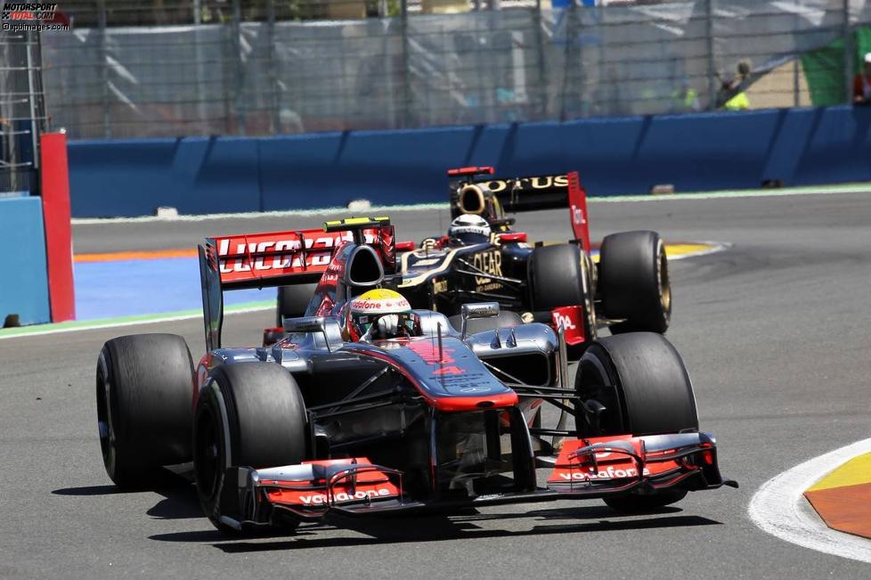 Lewis Hamilton (McLaren) und Kimi Räikkönen (Lotus) 