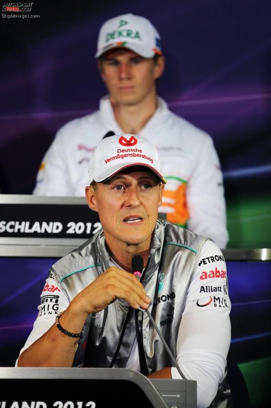 Michael Schumacher (Mercedes) und Nico Hülkenberg (Force India) 