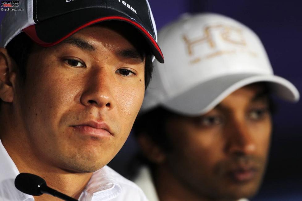 Kamui Kobayashi (Sauber) und Narain Karthikeyan (HRT) 