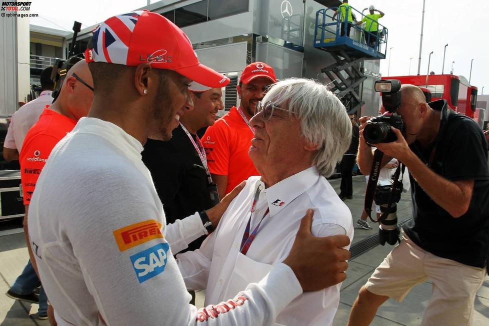 Lewis Hamilton (McLaren) und Bernie Ecclestone (Formel-1-Chef) 