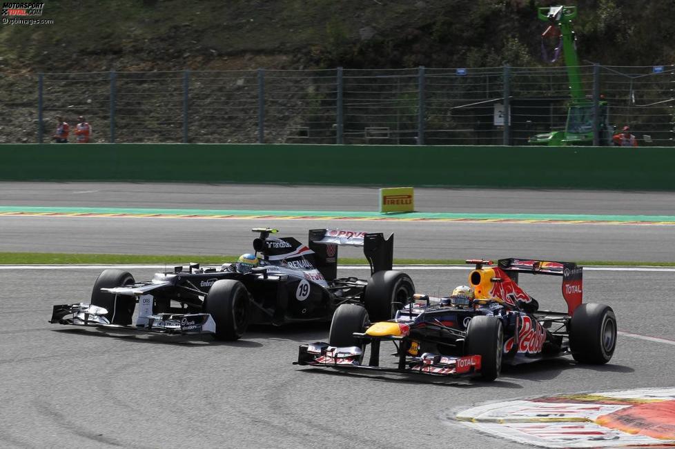 Bruno Senna (Williams) und Sebastian Vettel (Red Bull) 