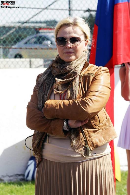 Oksana Kossatschenko, Managerin von Witali Petrow (Caterham) 