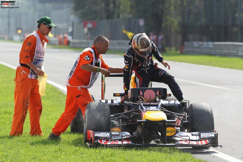 Aus und vorbei: Sebastian Vettel (Red Bull) muss sechs Runden vor dem Ende aussteigen