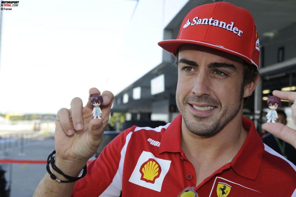 Fernando Alonso (Ferrari) macht Werbung für ein japanisches Videospiel