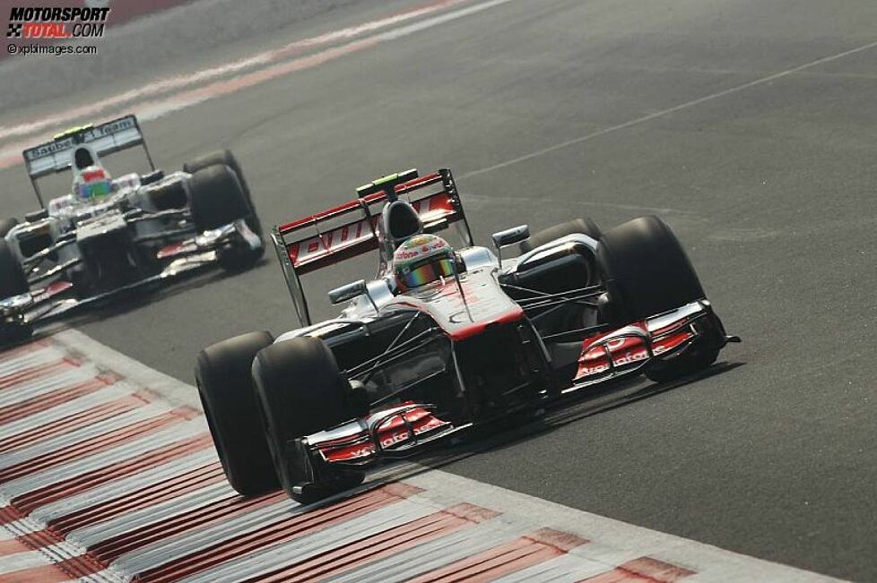 Lewis Hamilton (McLaren) und Sergio Perez (Sauber) am Samstagmorgen