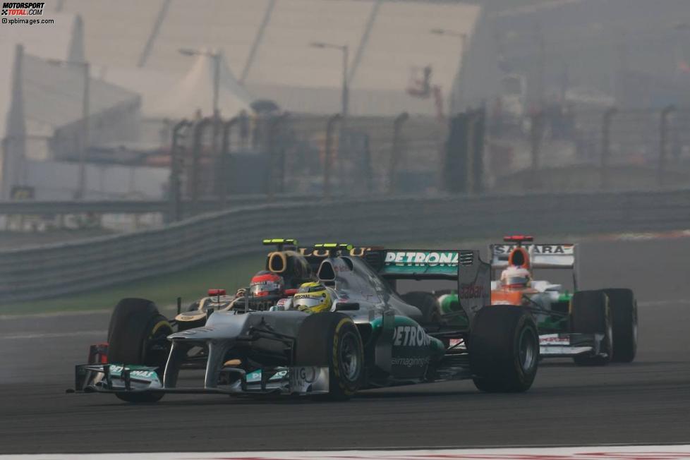 Nico Rosberg (Mercedes) und Romain Grosjean (Lotus) 