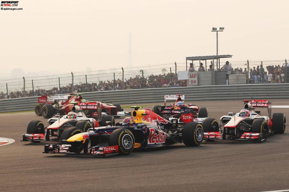 Mark Webber (Red Bull), Jenson Button (McLaren) und Lewis Hamilton (McLaren) 