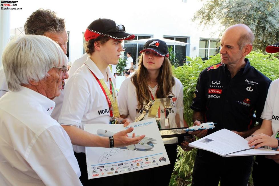 Bernie Ecclestone (Formel-1-Chef) und Adrian Newey (Technischer Direktor, Red Bull) 