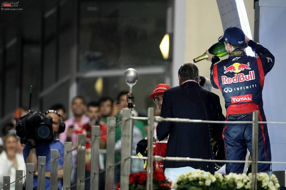 Sebastian Vettel (Red Bull) und David Coulthard (Mücke-Mercedes) 