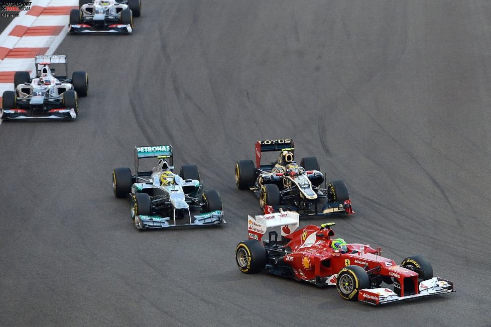 Felipe Massa (Ferrari) vor Romain Grosjean (Lotus) und  Nico Rosberg (Mercedes) 