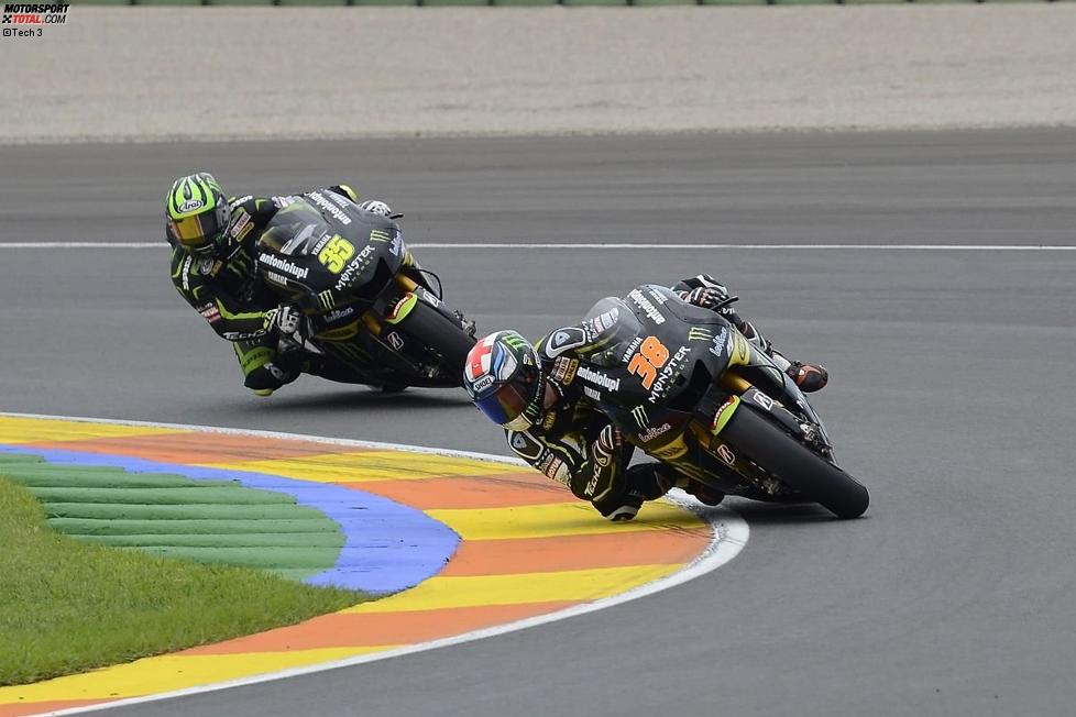 Bradley Smith vor Cal Crutchlow (Tech 3) 