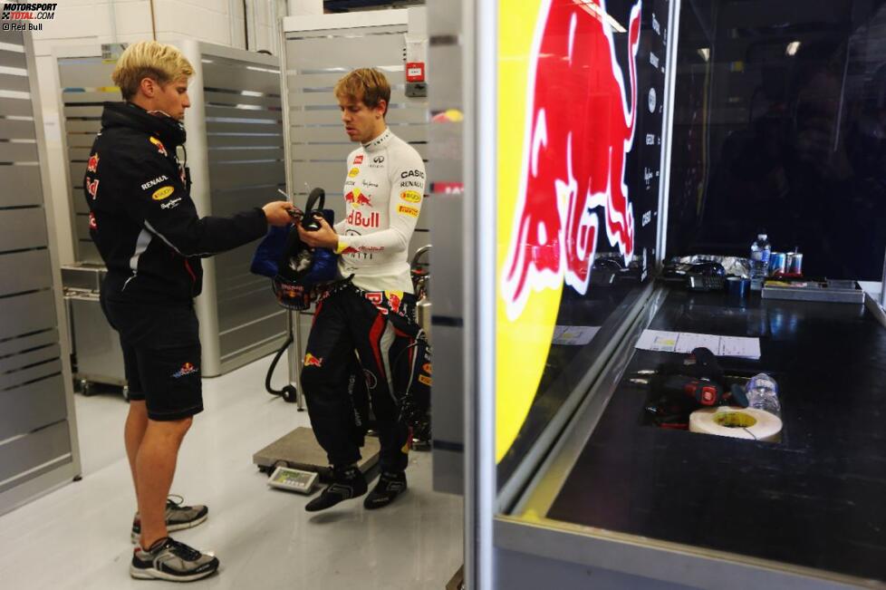 Sebastian Vettel (Red Bull) und Heikki Huovinen