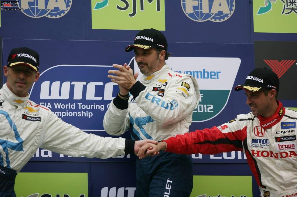 Alain Menu (Chevrolet), Yvan Muller (Chevrolet) und Tiago Monteiro (Honda-JAS) 