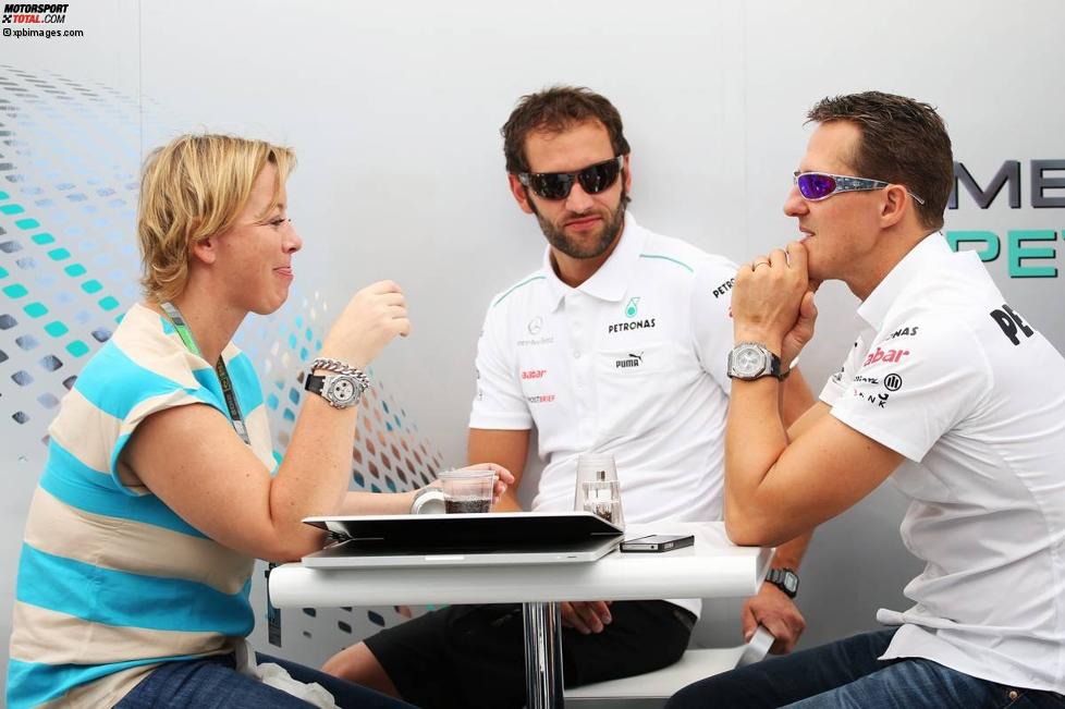 Michael Schumacher (Mercedes) mit seiner Managerin Sabine Kehm