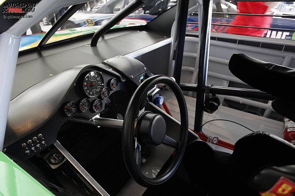 Cockpit des neuen Toyota Camry