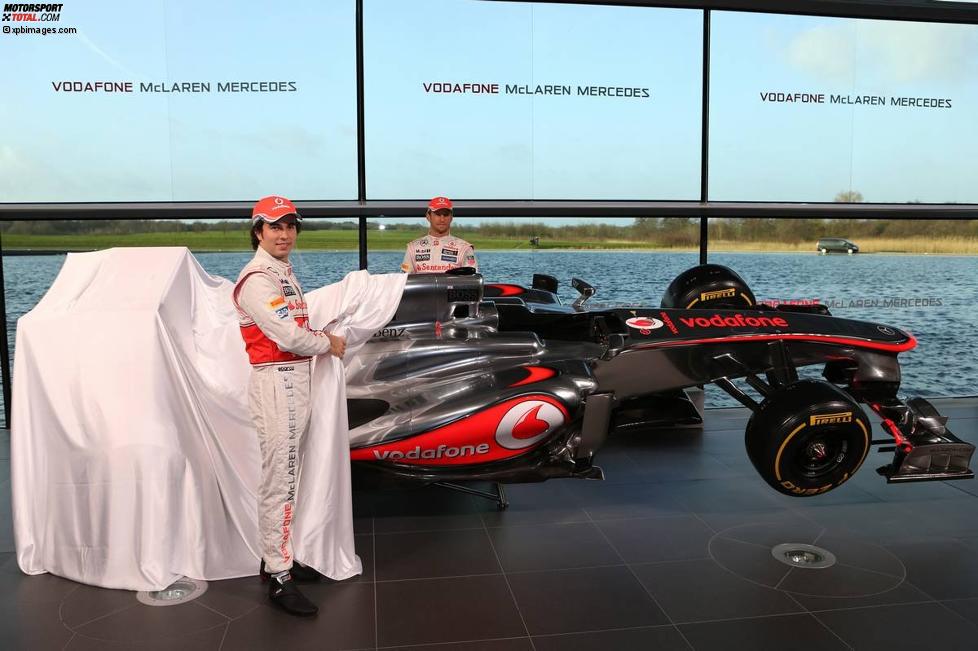 Sergio Perez (McLaren) und Jenson Button (McLaren) 