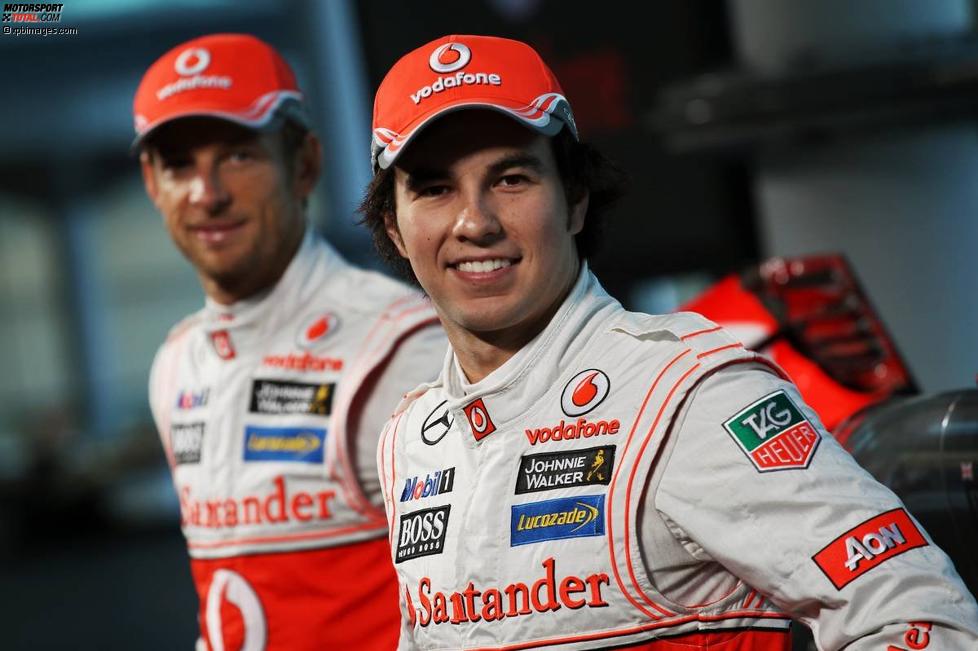 Jenson Button (McLaren) und Sergio Perez (McLaren) 