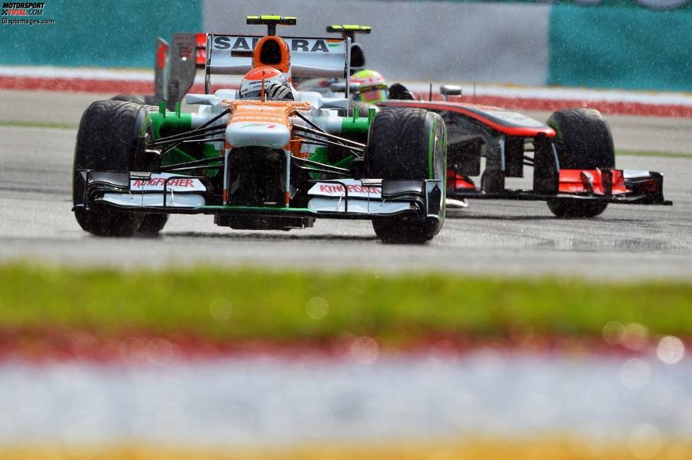 Adrian Sutil (Force India) und Sergio Perez (McLaren) 