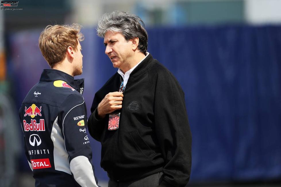Sebastian Vettel (Red Bull) und Pasquale Lattuneddu, die rechte Hand von Bernie Ecclestone