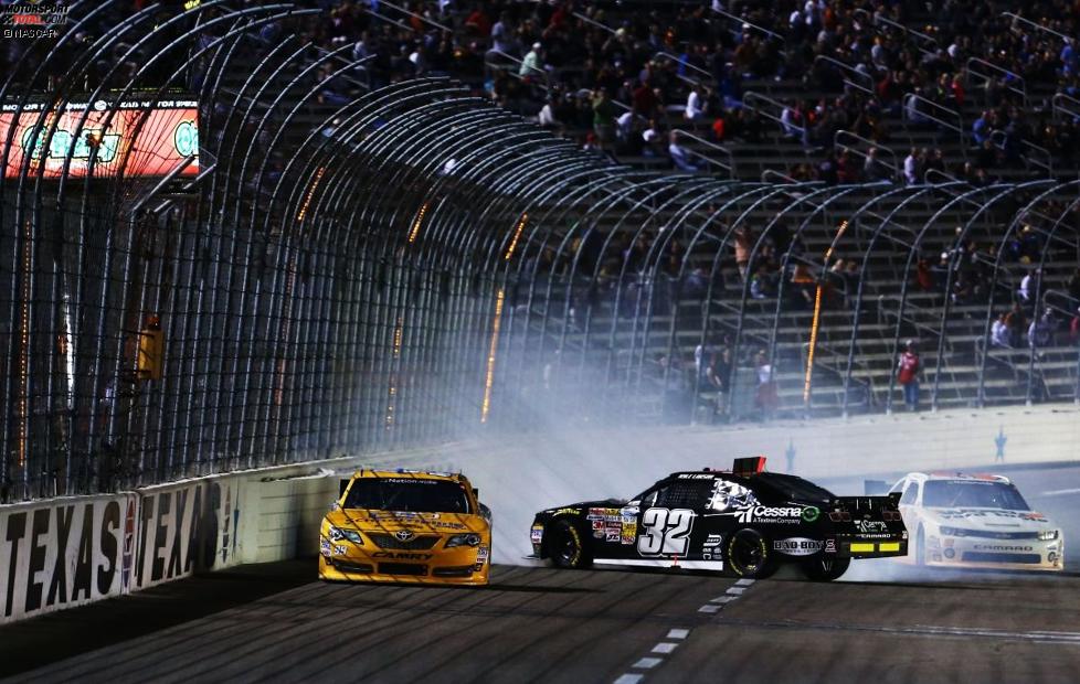 NASCAR дрифт