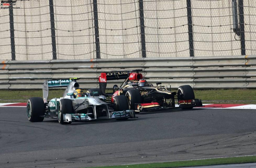 Lewis Hamilton (Mercedes) und Kimi Räikkönen (Lotus) 