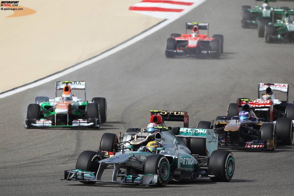 Lewis Hamilton (Mercedes) und Adrian Sutil (Force India) 