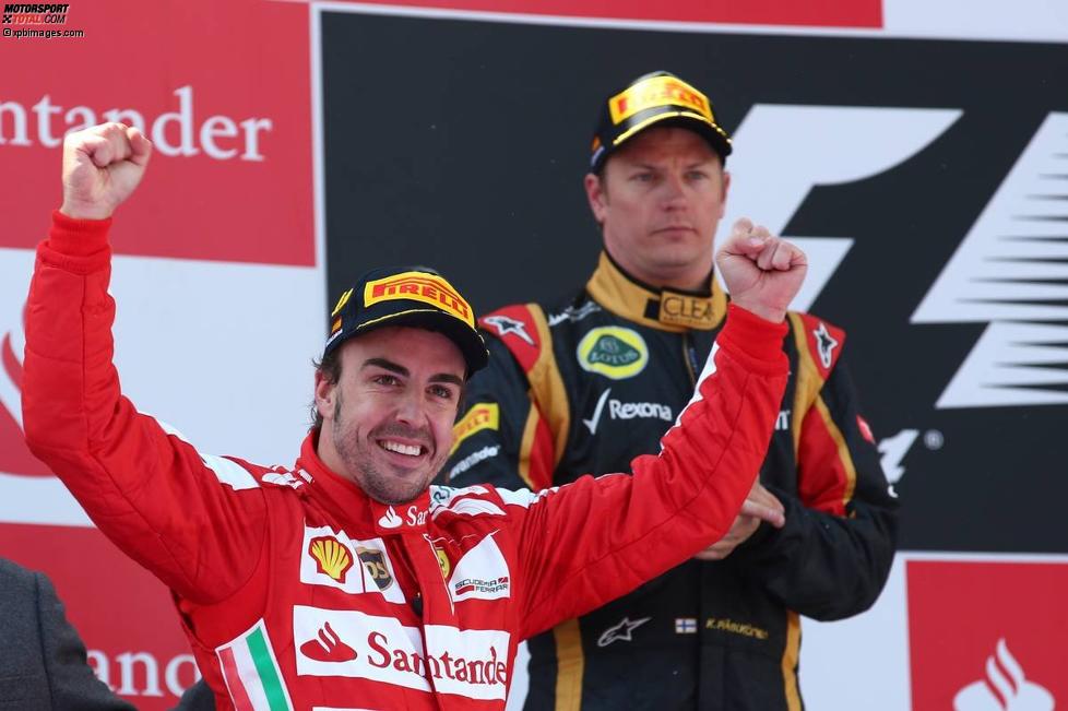 Fernando Alonso (Ferrari) und Kimi Räikkönen (Lotus) 