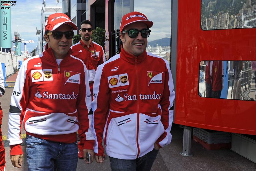 Felipe Massa und Fernando Alonso (Ferrari) 