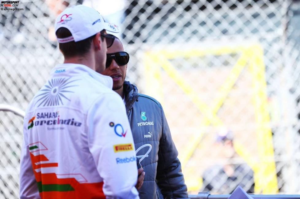 Adrian Sutil (Force India) und Lewis Hamilton (Mercedes) 
