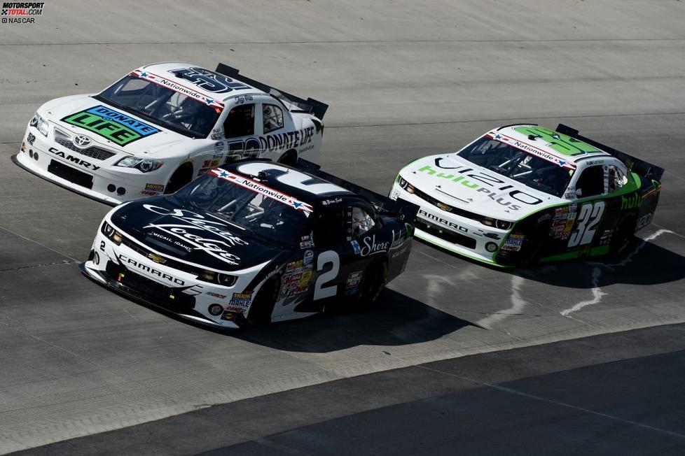 Brian Scott, Joey Gase und Kyle Larson 