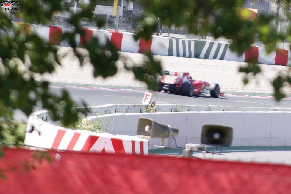 Geheimer Ferrari-Reifentest in Barcelona, abfotografiert von einem 