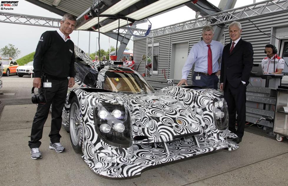 Rollout des Porsche LMP1 für 2014 in Weissach