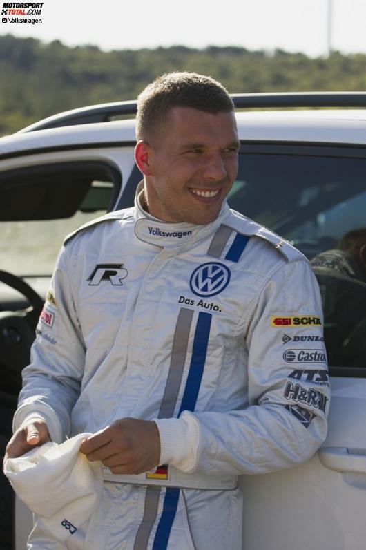 Lukas Podolski als Beifahrer von Jari-Matti Latvala (Volkswagen) 
