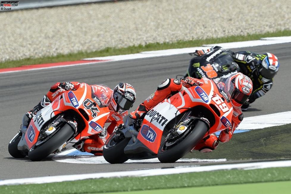 Nicky Hayden vor Andrea Dovizioso (Ducati) 