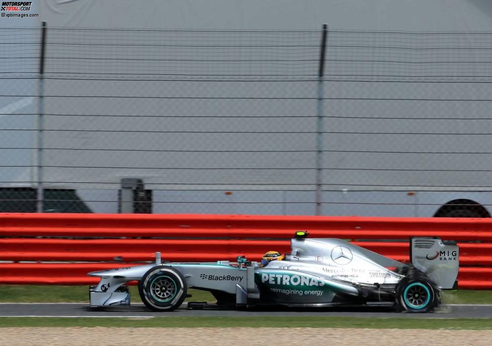 Lewis Hamilton (Mercedes) mit Reifenschaden