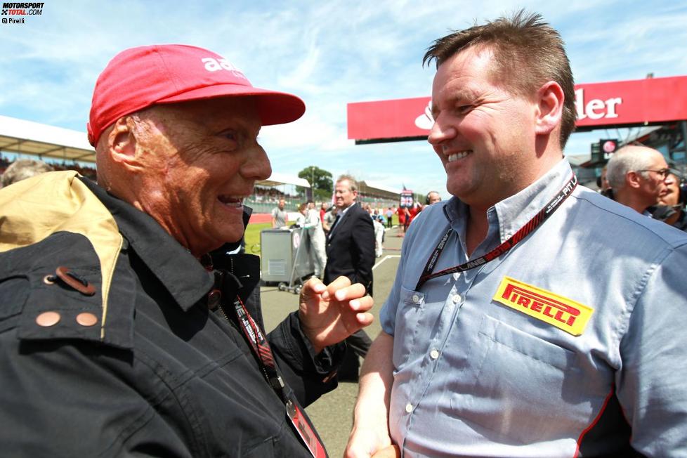 Hatten viel zu diskutieren: Niki Lauda (Mercedes) und Paul Hembery (Pirelli)