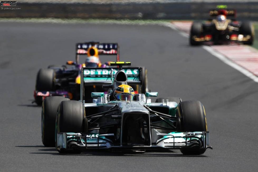 Lewis Hamilton (Mercedes) setzte sich zu Beginn an die Spitze des Feldes