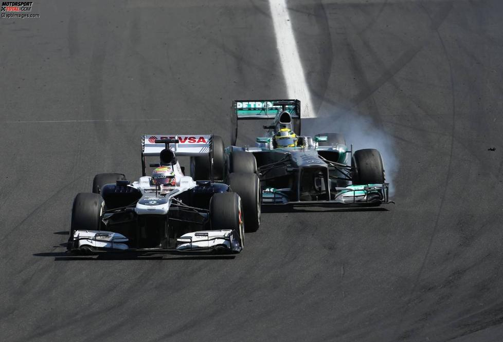 Pastor Maldonado (Williams) und Nico Rosberg (Mercedes) 