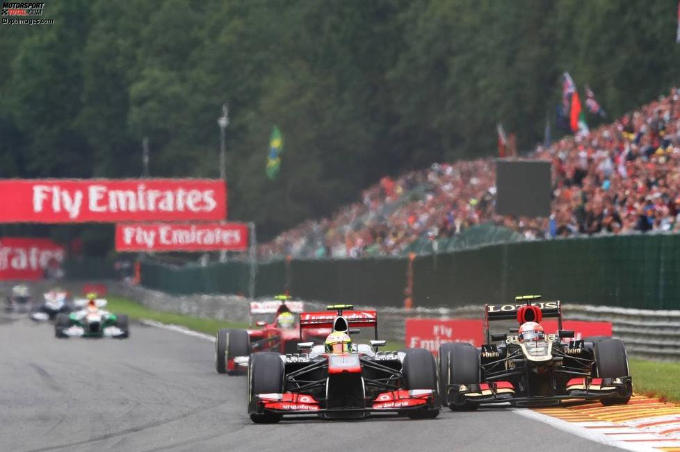 Sergio Perez (McLaren) und Romain Grosjean (Lotus) 