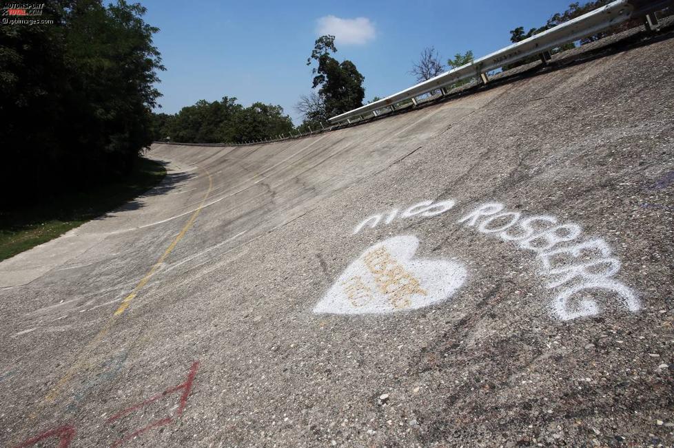 Liebeserklärung an Nico Rosberg auf der alten Steilwand von Monza