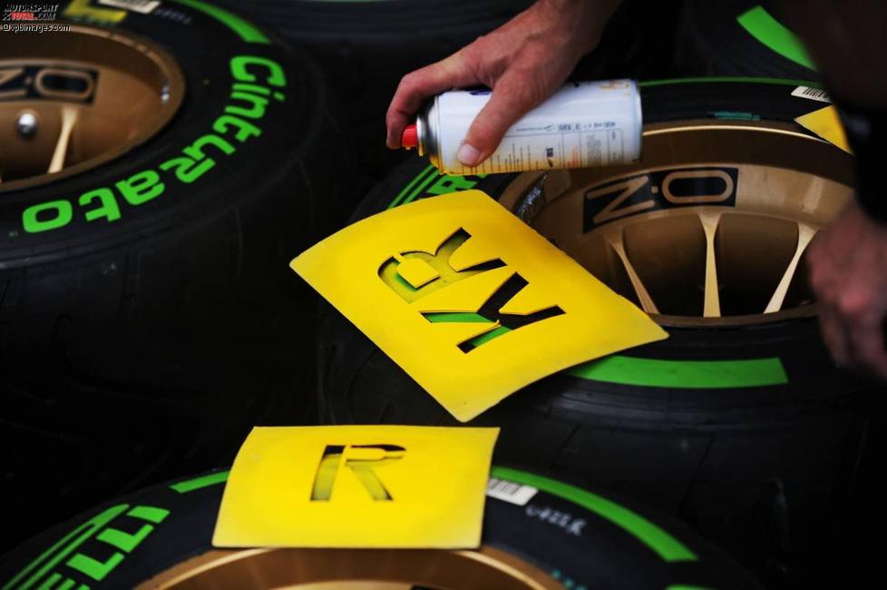 Reifen für Kimi Räikkönen (Lotus) 