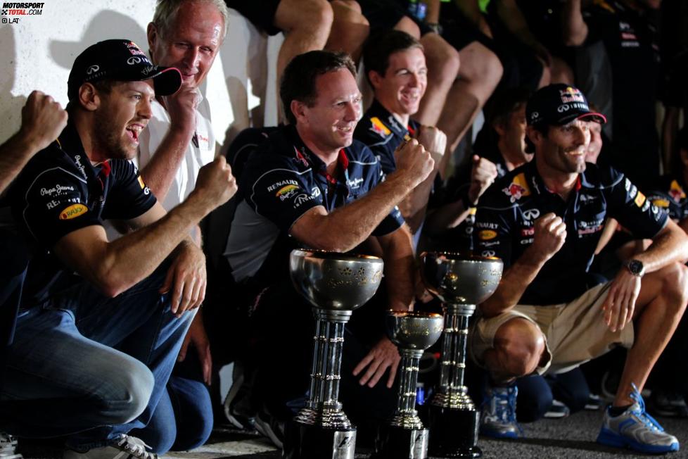 Sebastian Vettel (Red Bull), Christian Horner und Mark Webber (Red Bull) 