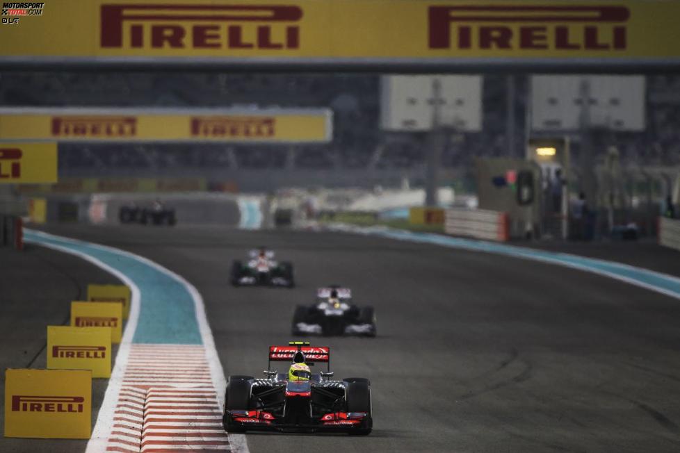 Sergio Perez (McLaren) und Pastor Maldonado (Williams) 