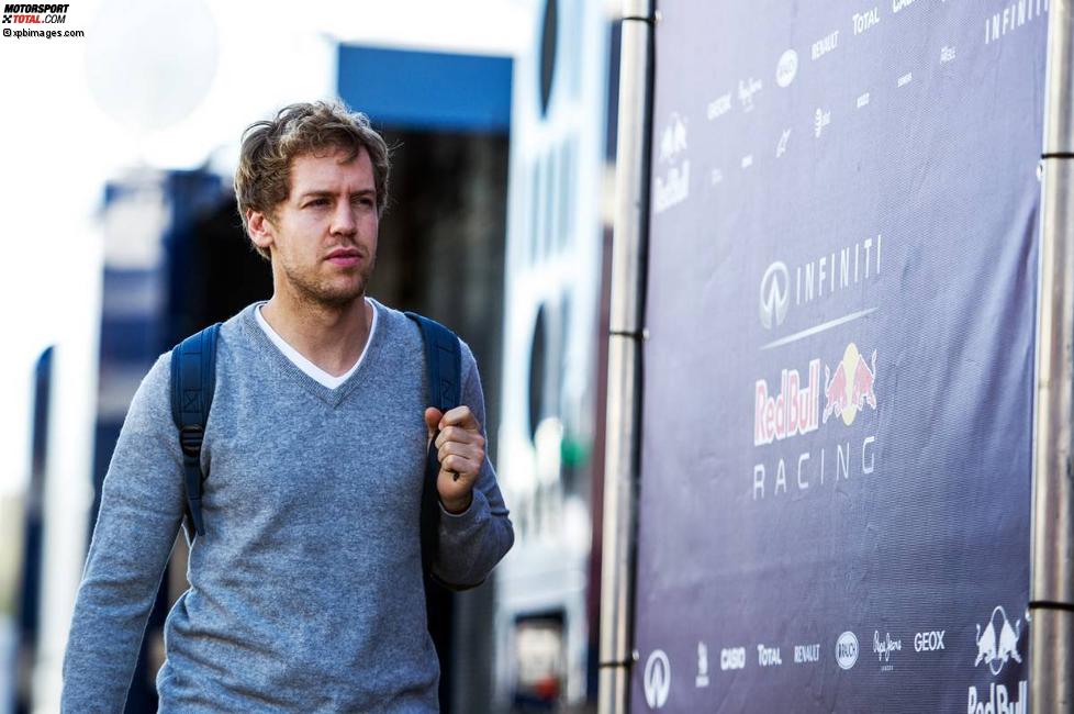 Der Weltmeister kommt zum Dienst: Sebastian Vettel (Red Bull) 
