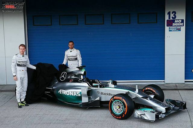 Nico Rosberg und Lewis Hamilton enthüllen in Jerez ihren neuen Wage